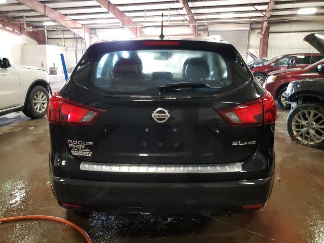  NISSAN ROGUE 2017 Czarny