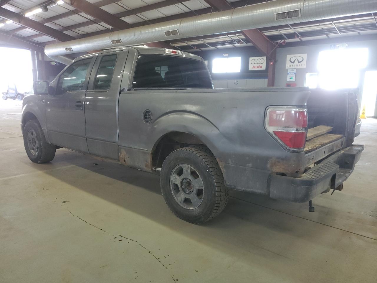2011 Ford F-150 - Image 2