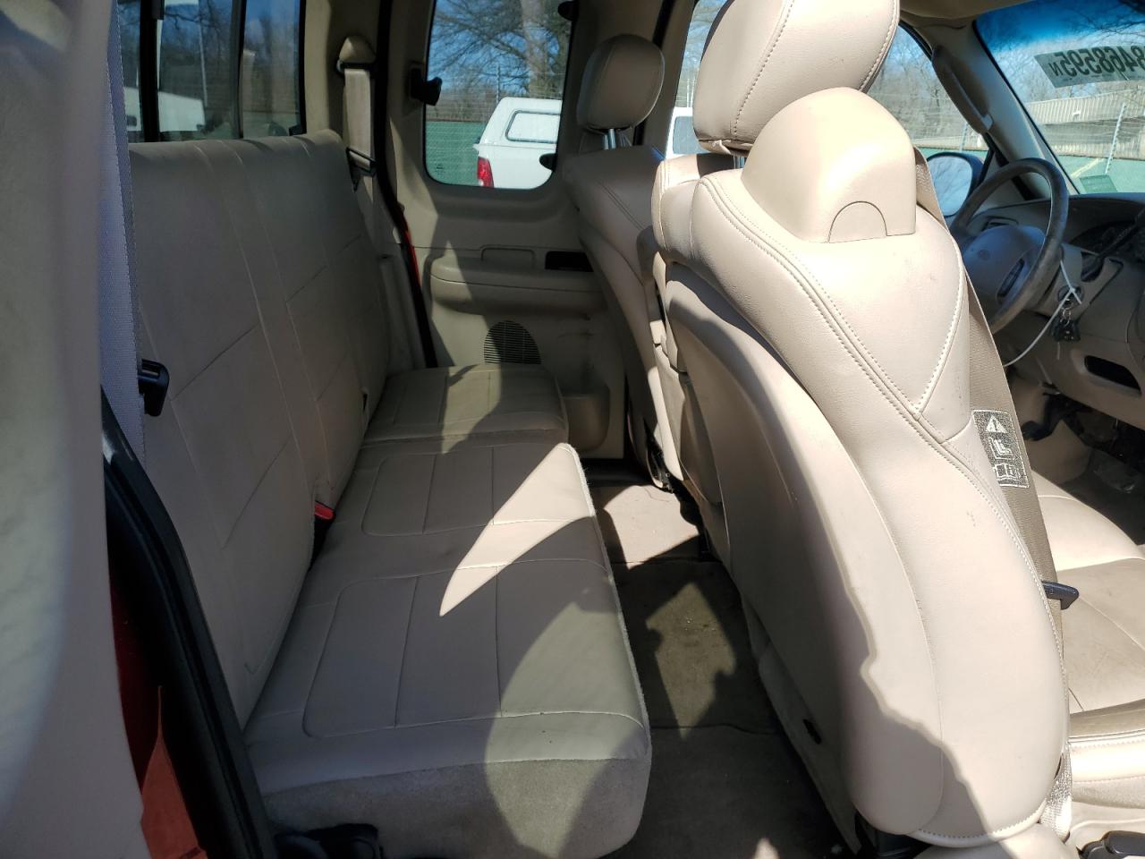2002 Ford F-150 - Image 10