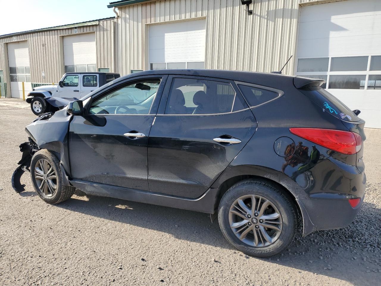 2015 Hyundai Tucson - Image 2
