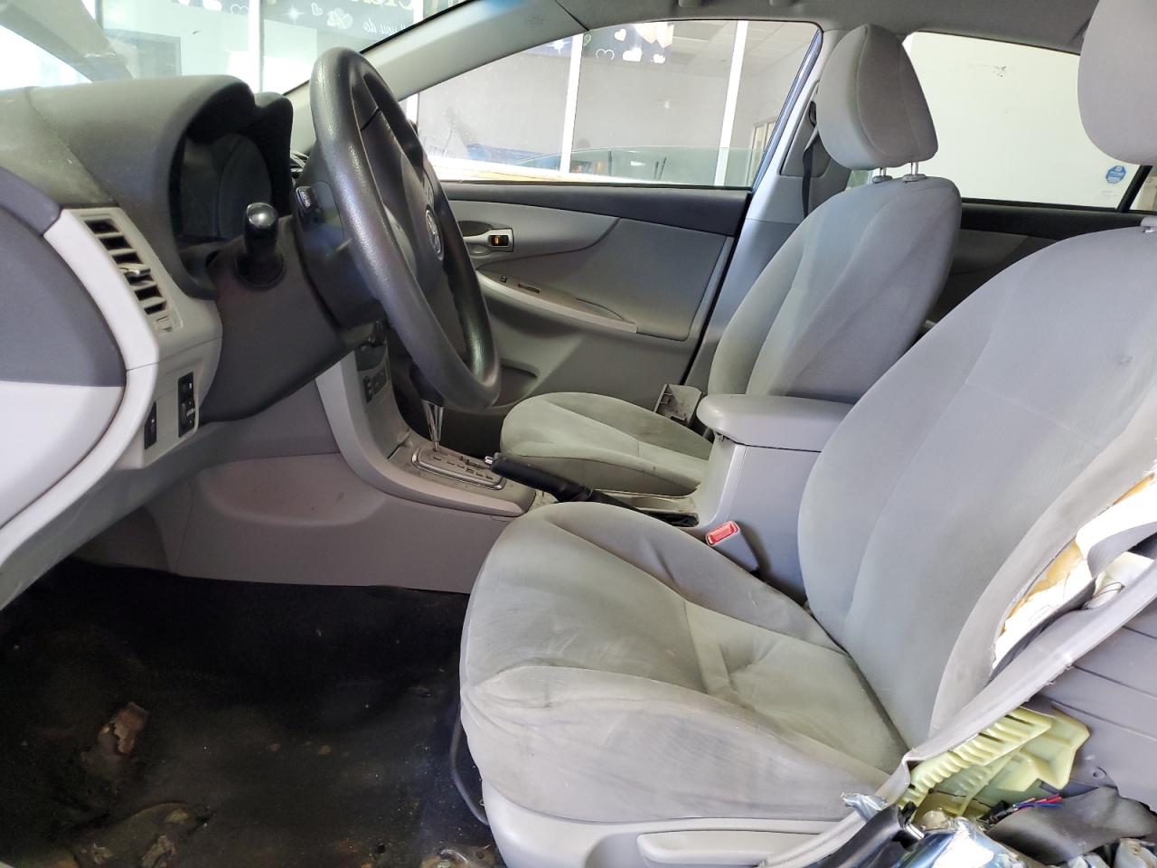 2012 Toyota Corolla - Image 7