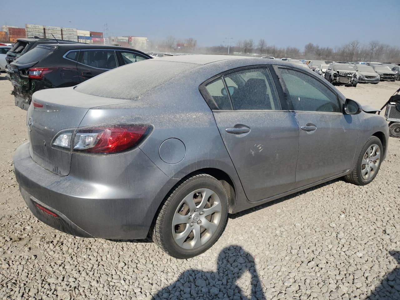 2011 Mazda 3 - Image 3