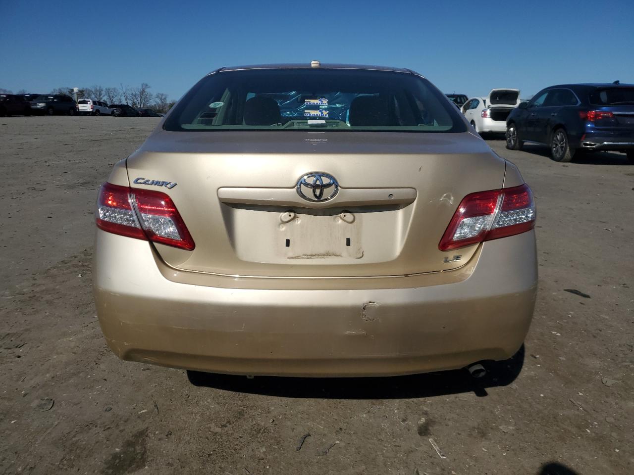 2011 Toyota Camry - Image 6