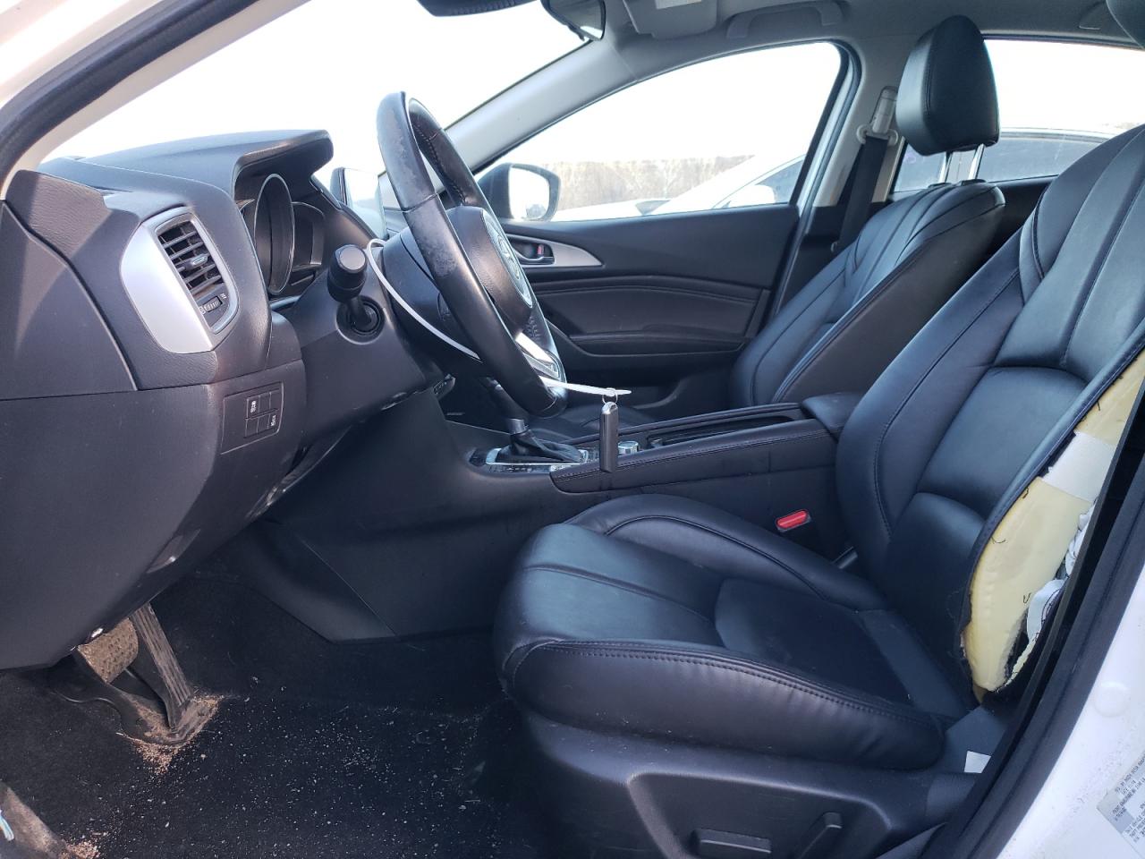 2018 Mazda 3 - Image 7