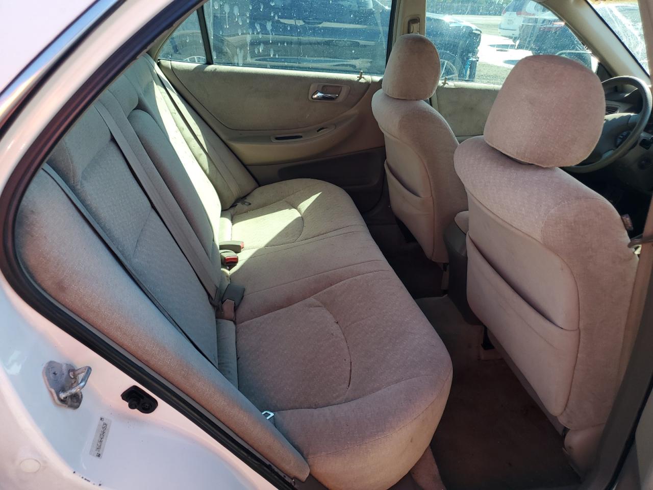 2002 Honda Accord - Image 10