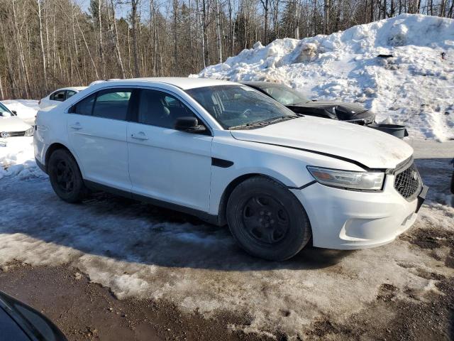  FORD TAURUS 2016 Белый