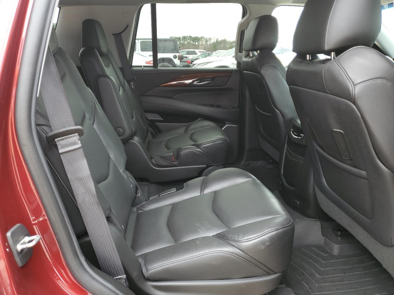 2019 Cadillac Escalade - Image 11