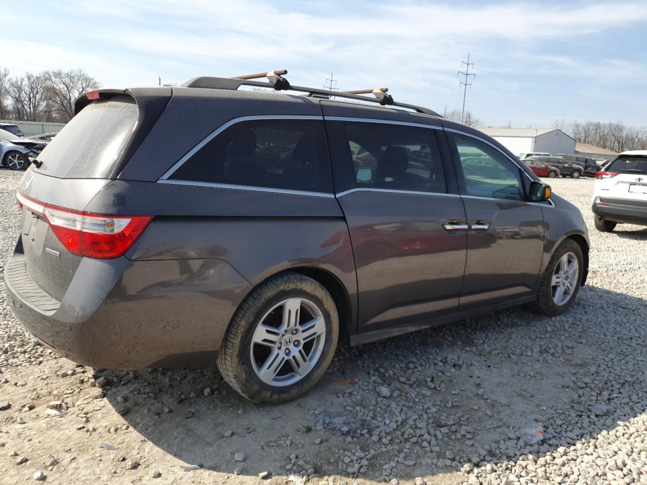 2012 Honda Odyssey - Image 3