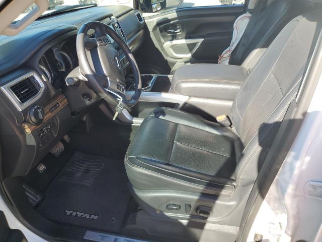  NISSAN TITAN 2018 Білий