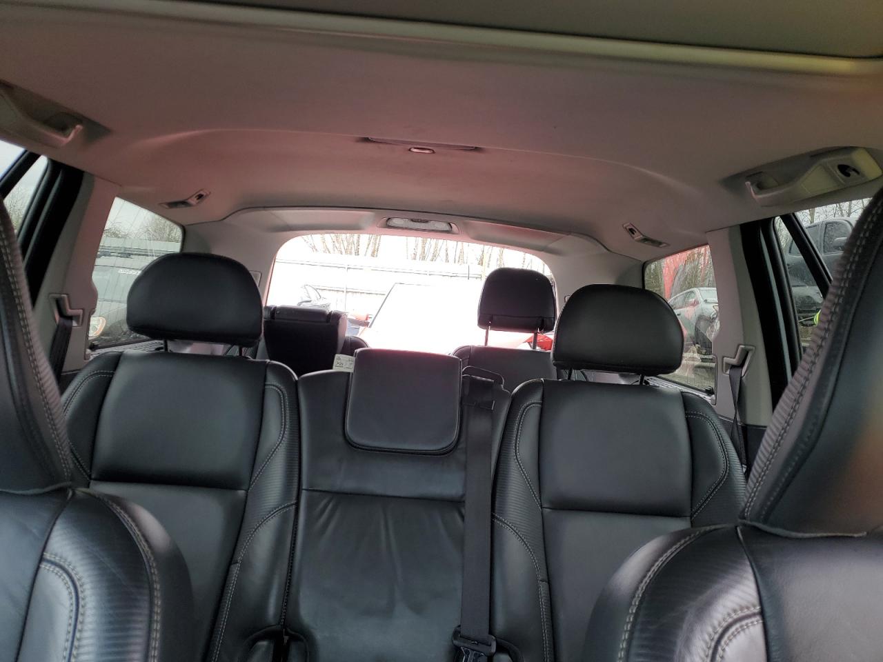2014 Volvo XC90 - Image 10