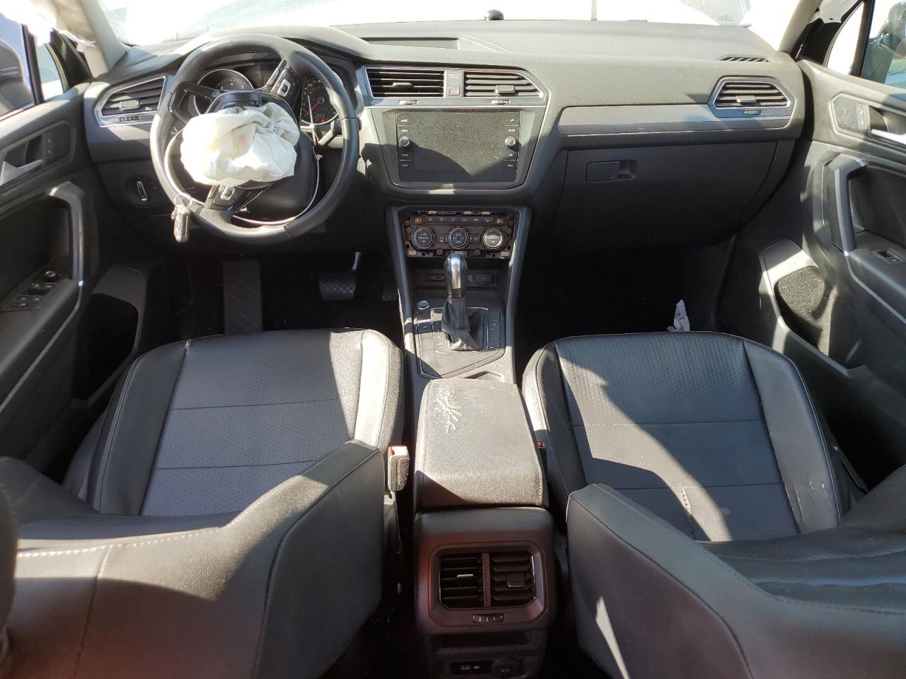 2020 Volkswagen Tiguan - Image 8