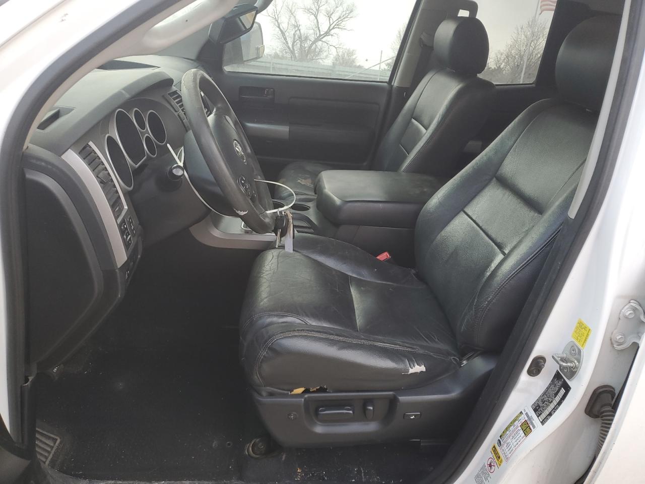 2010 Toyota Tundra - Image 7