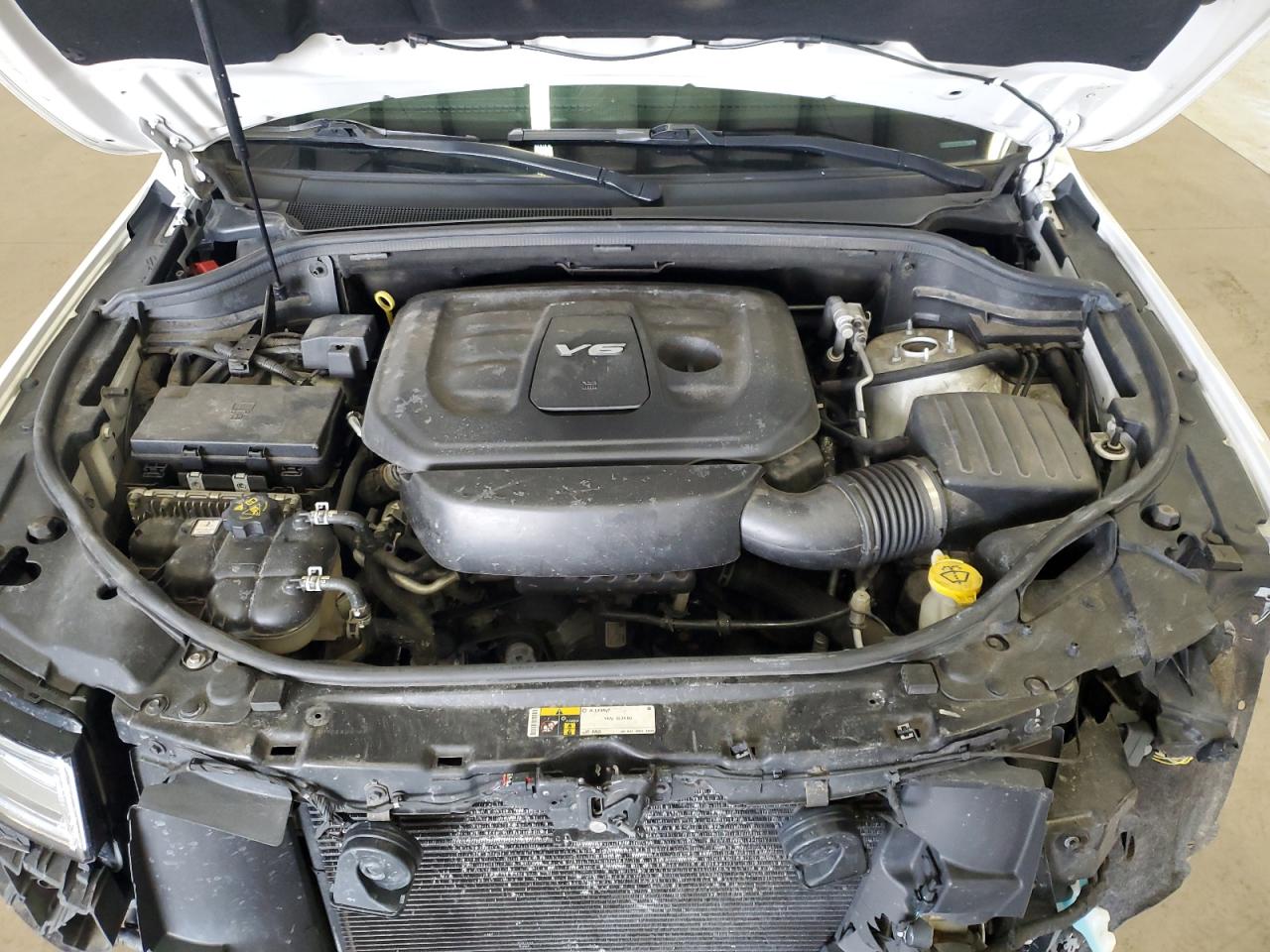 2016 Jeep Grand Cherokee - Image 12