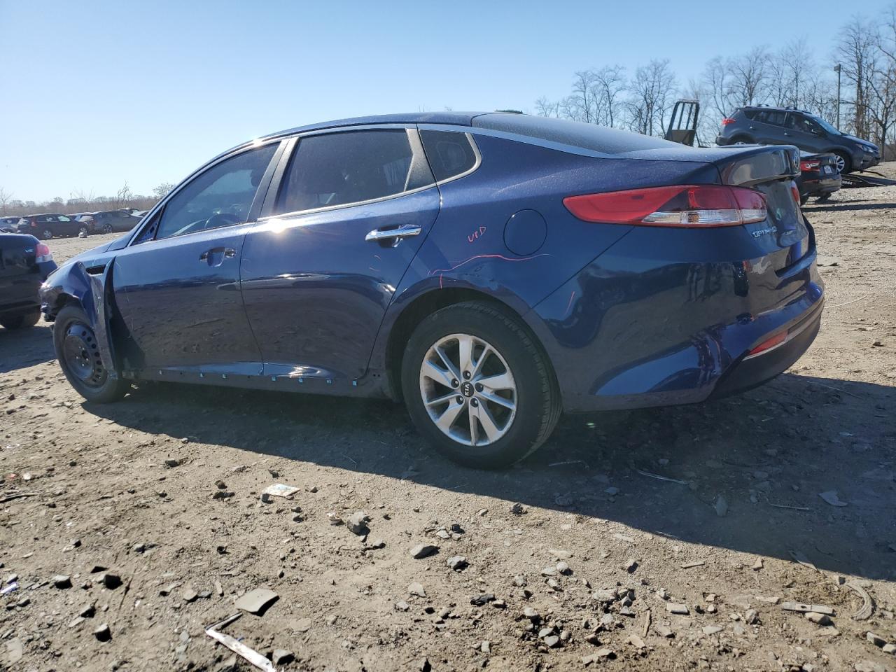 2016 Kia Optima - Image 2