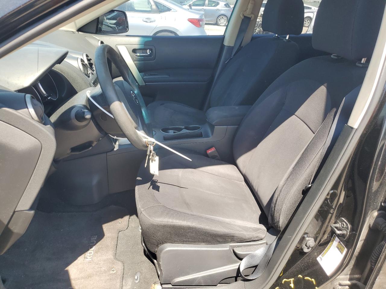 2010 Nissan Rogue - Image 7