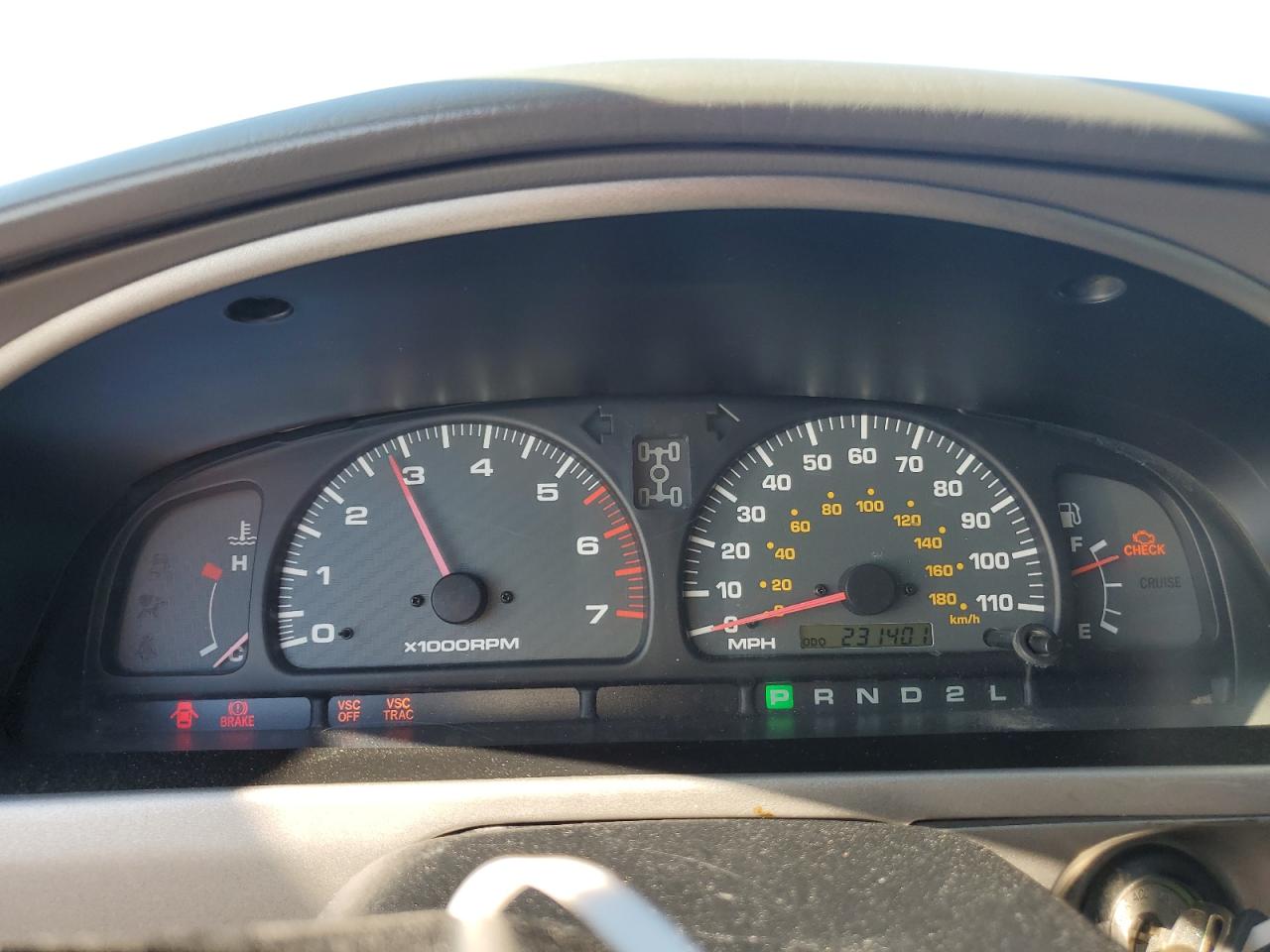 2002 Toyota 4Runner - Image 9