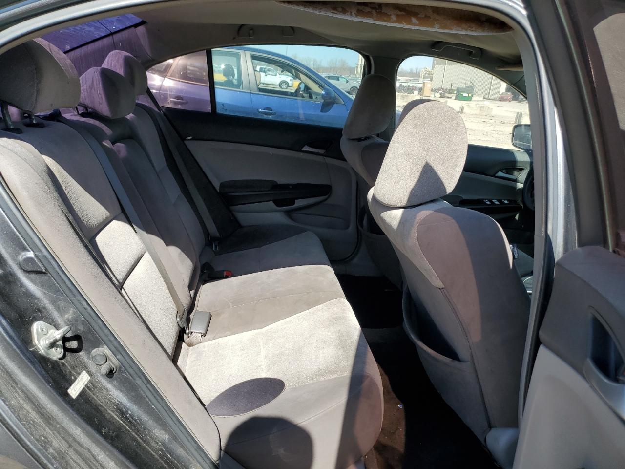 2009 Honda Accord - Image 10