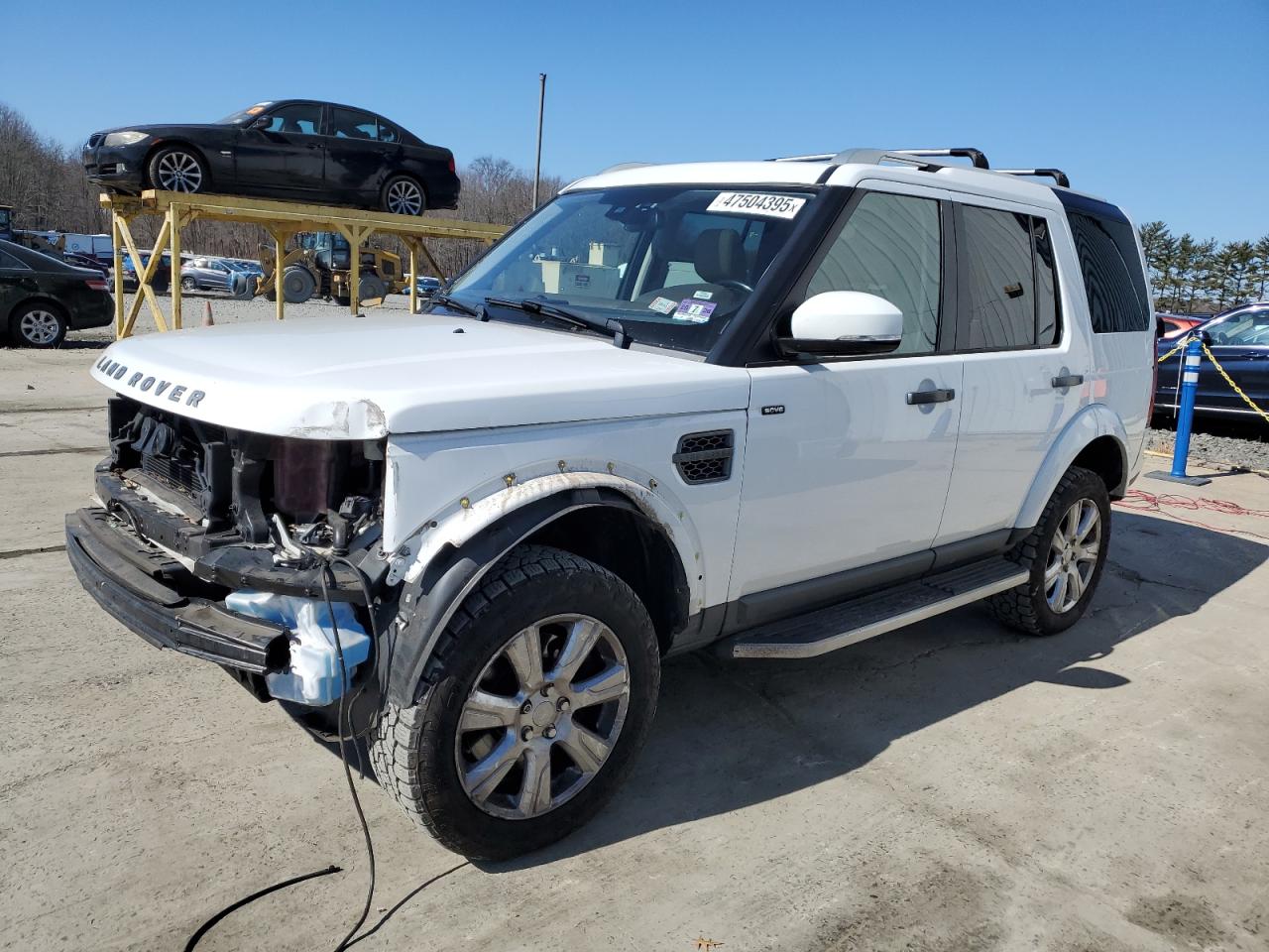2016 Land Rover LR4 - Image 1