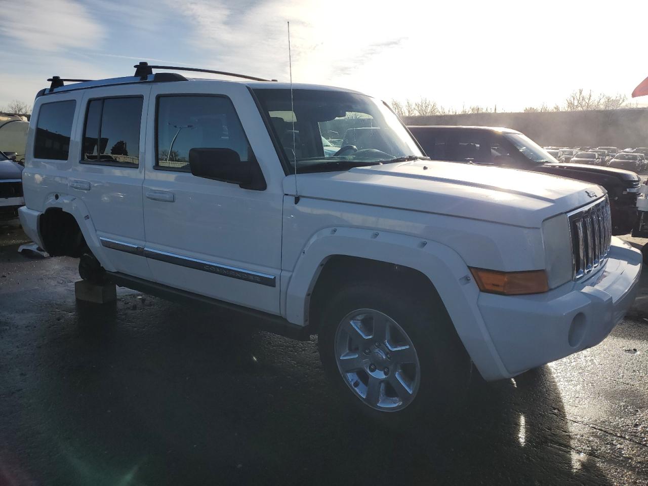 2007 Jeep Commander - Image 4