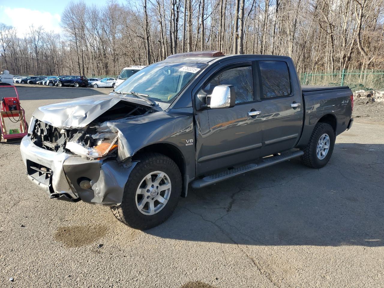 2004 Nissan Titan Xe de vânzare în East Granby, CT - Front End