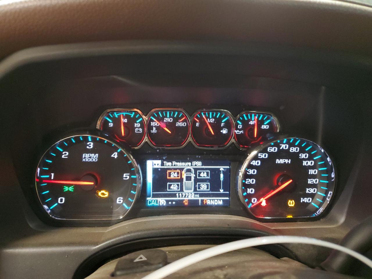 2015 Chevrolet Silverado - Image 9