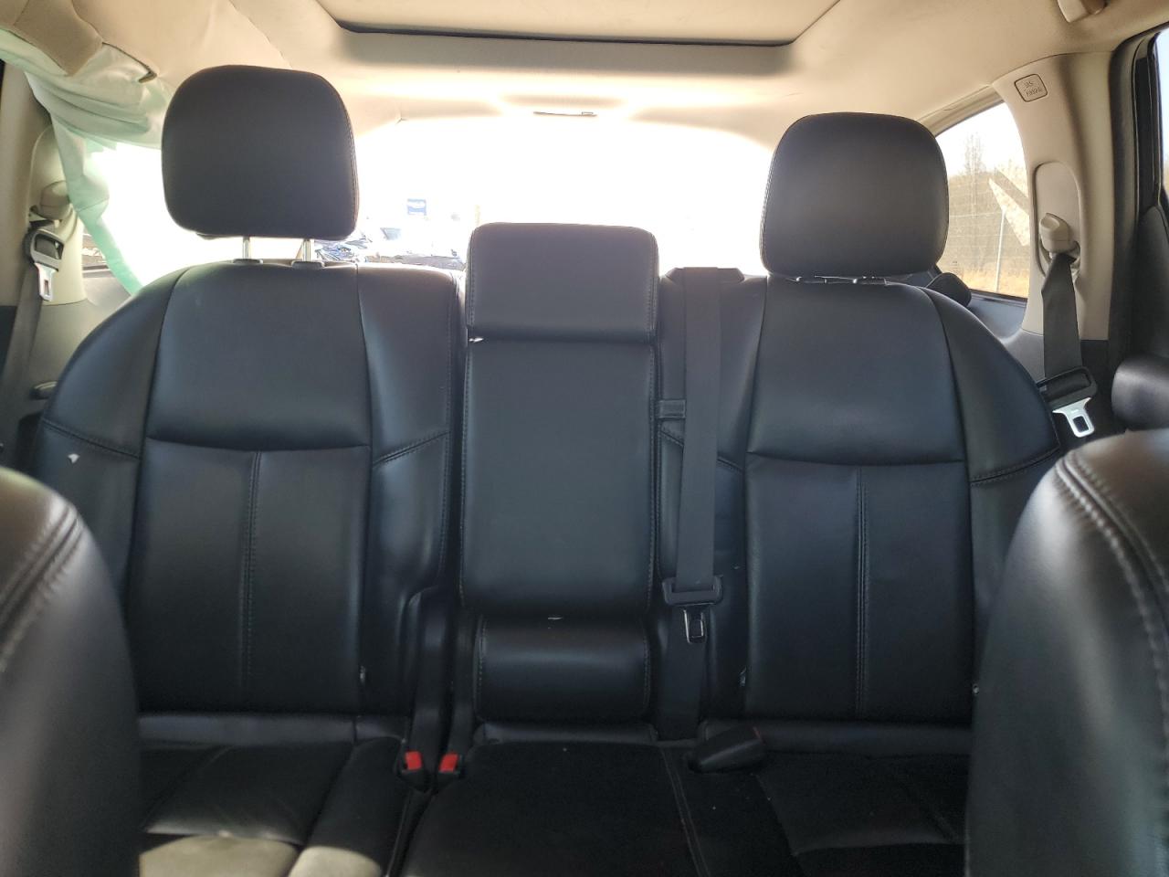 2017 Nissan Pathfinder - Image 10