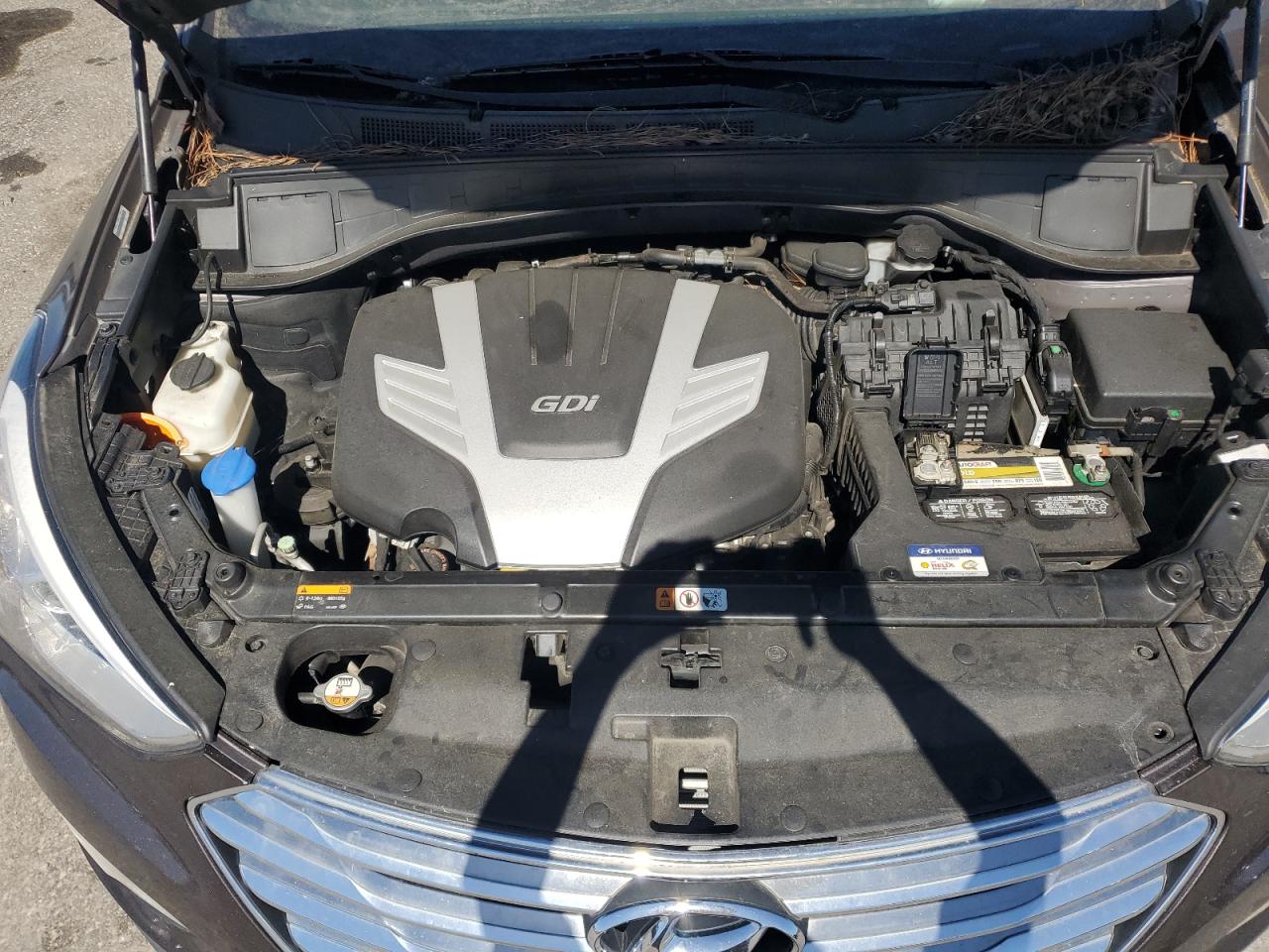 2013 Hyundai Santa Fe - Image 12