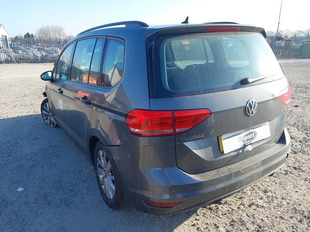 2016 VOLKSWAGEN TOURAN S T