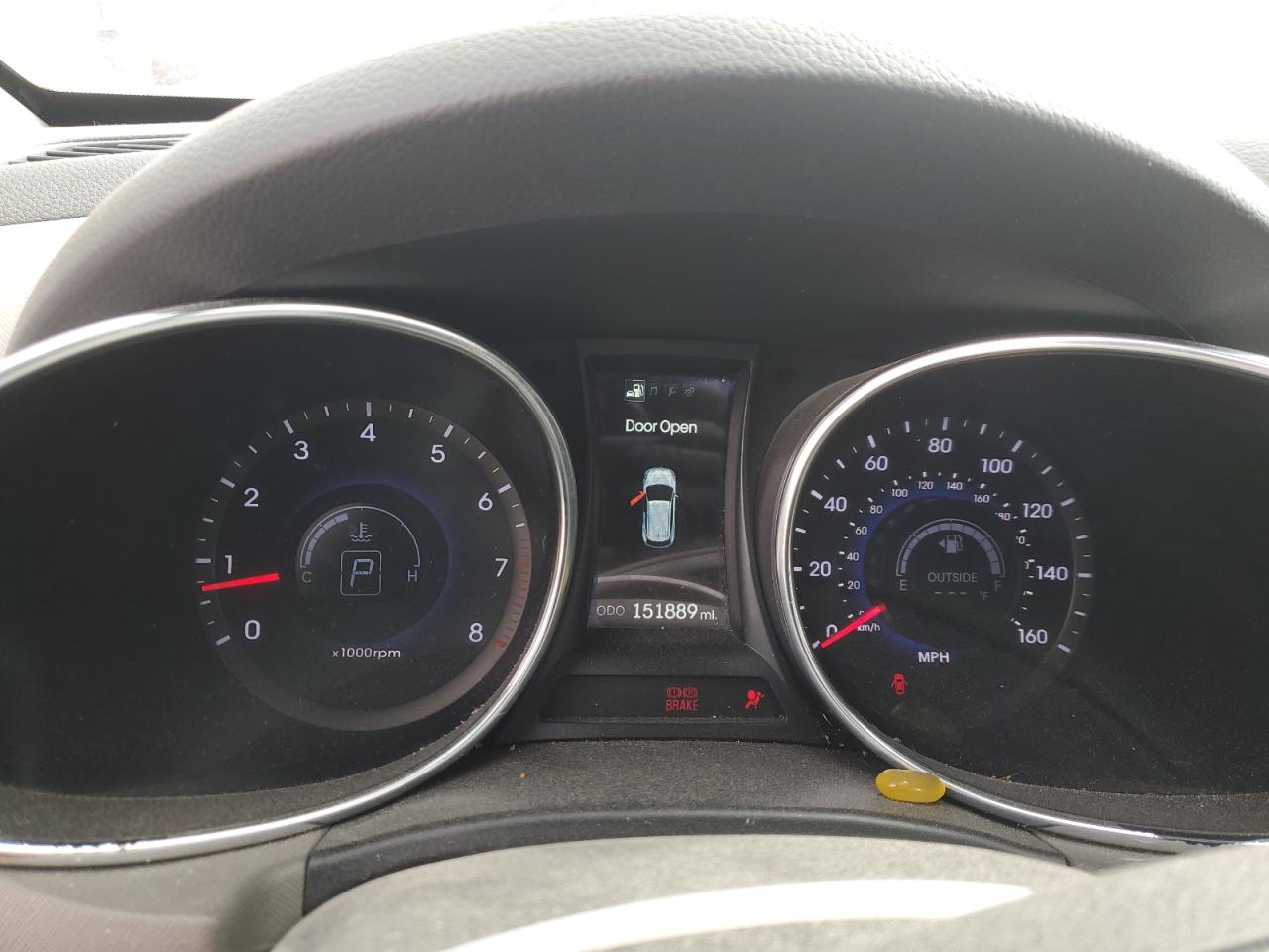 2014 Hyundai Santa Fe - Image 9