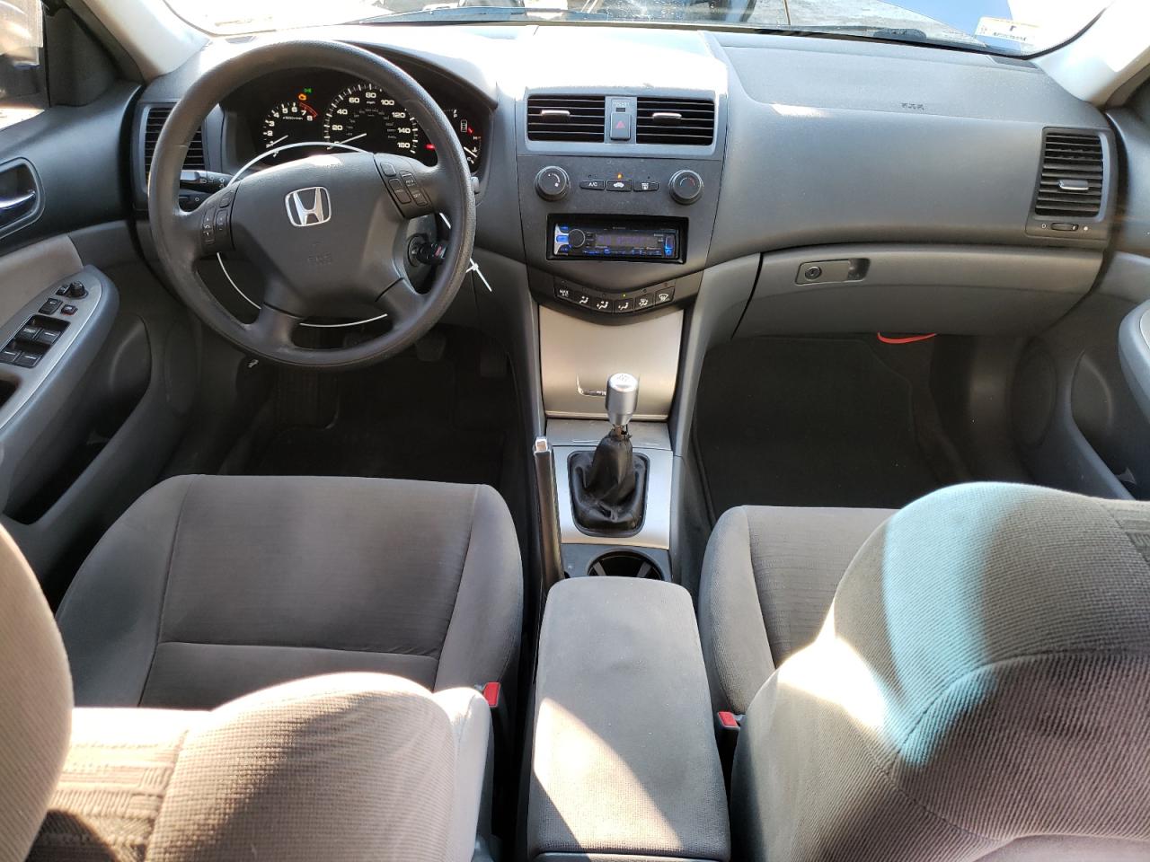 2007 Honda Accord - Image 8