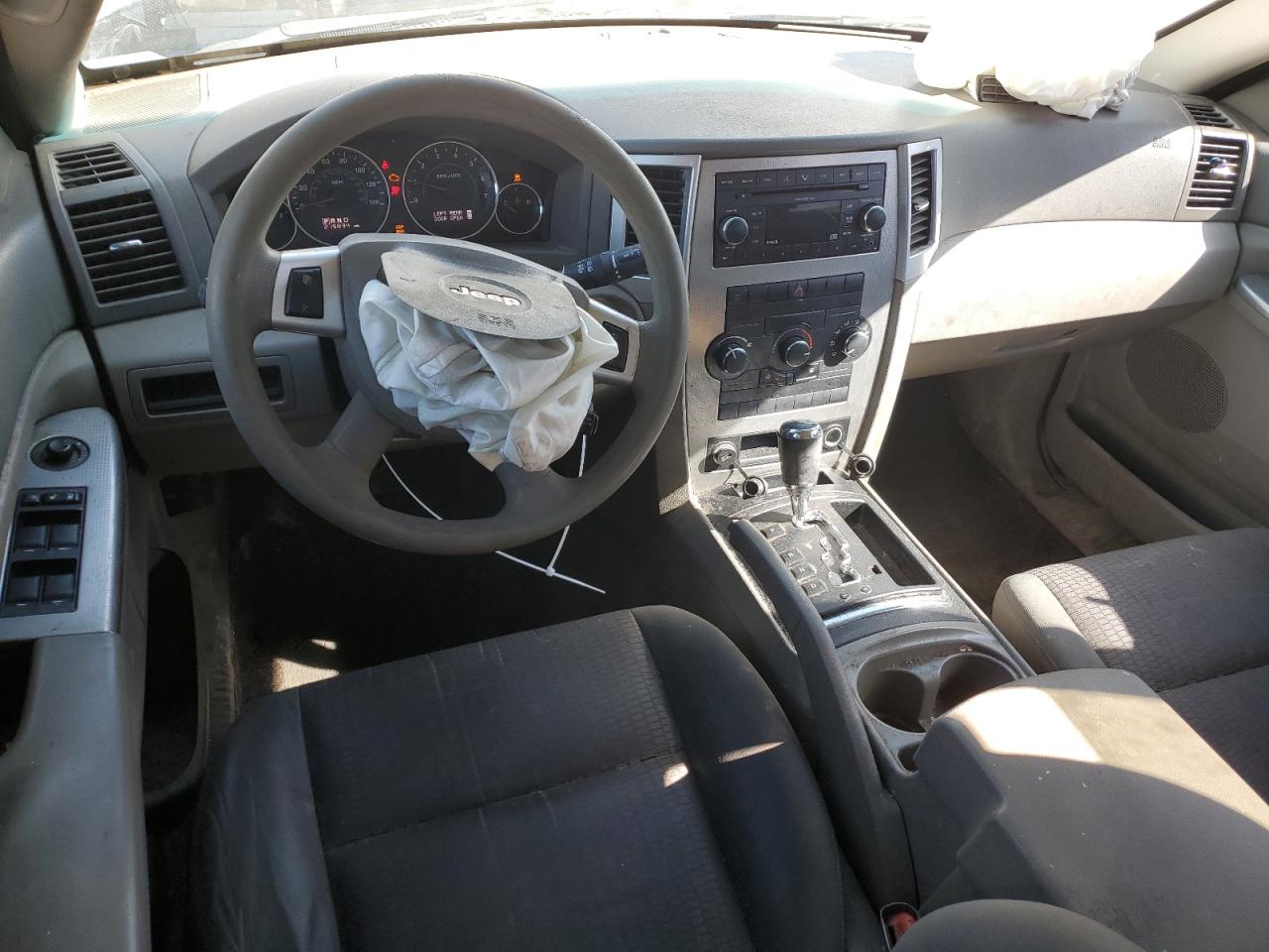 2008 Jeep Grand Cherokee Laredo VIN: 1J8GR48K28C204805 Lot: 47351565