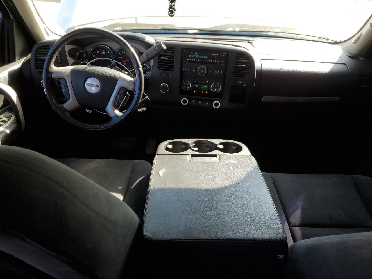 2009 GMC Sierra - Image 8