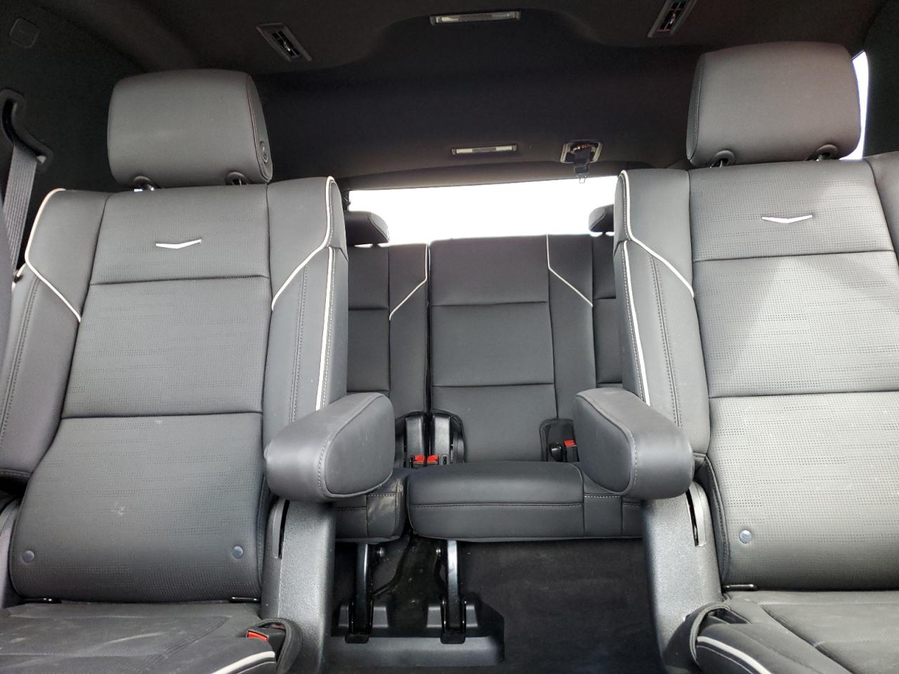 2024 Cadillac Escalade Premium Luxury VIN: 1GYS4BKL5RR260915 Lot: 50432055