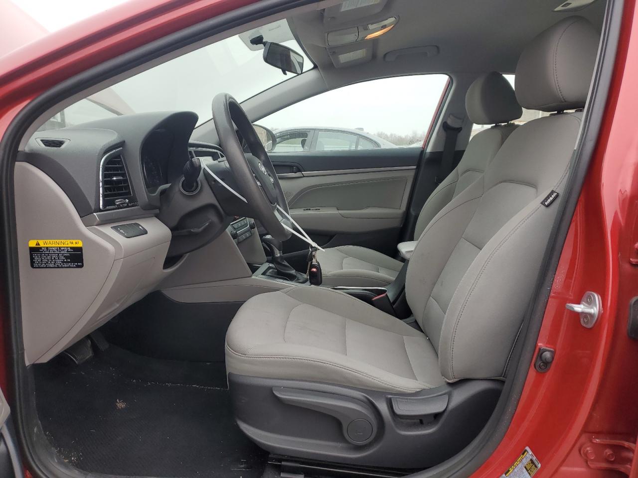 2017 Hyundai Elantra - Image 7