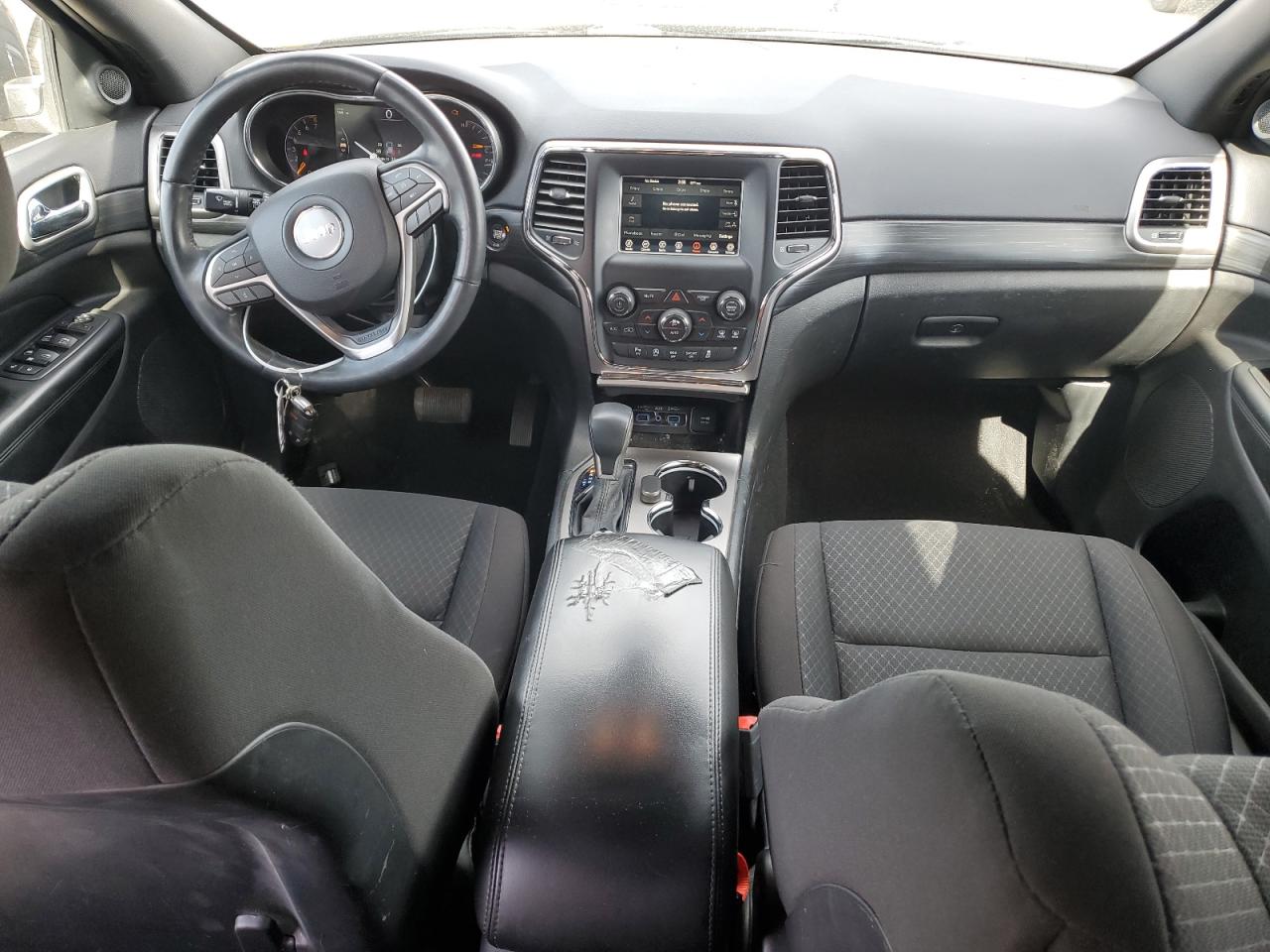 2019 Jeep Grand Cherokee - Image 8
