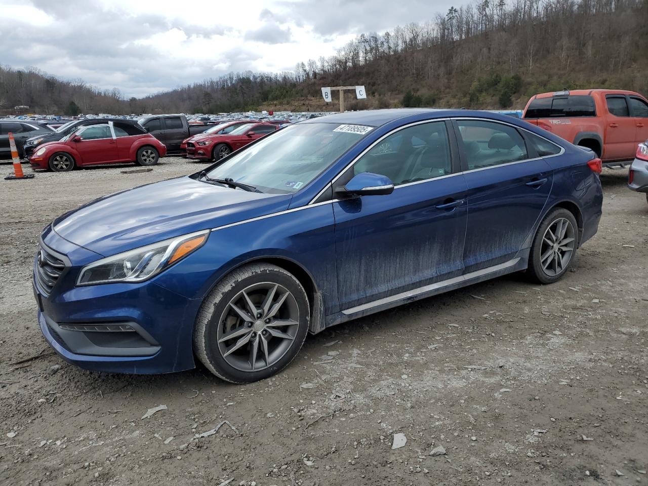 2017 Hyundai Sonata Sport for Sale in Hurricane, WV - Water/Flood