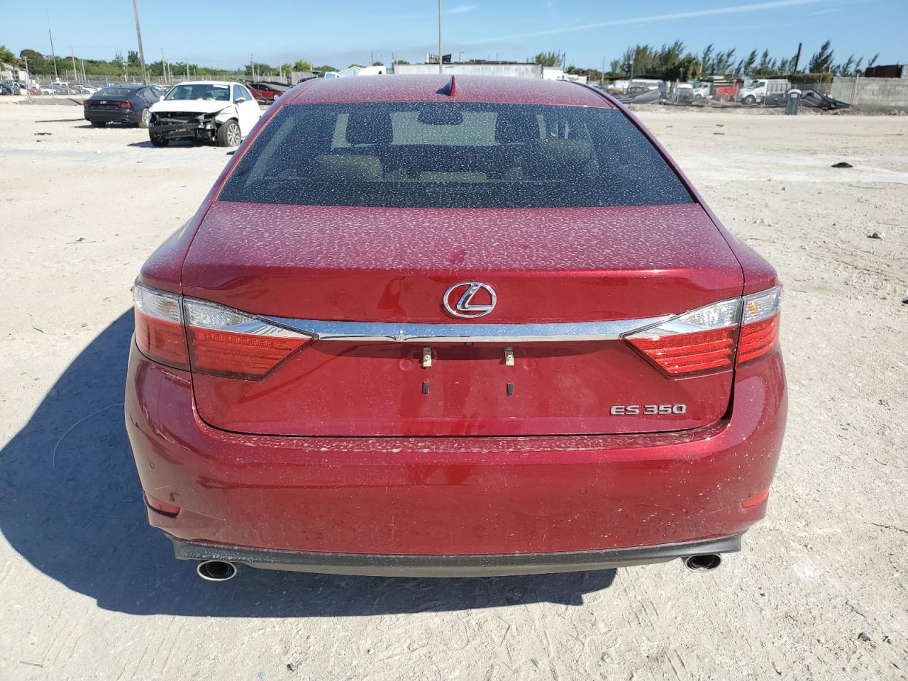 2015 Lexus ES - Image 6