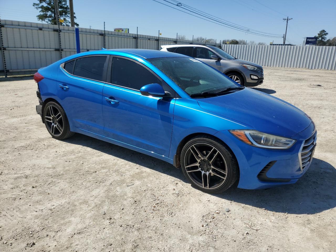 2017 Hyundai Elantra - Image 4