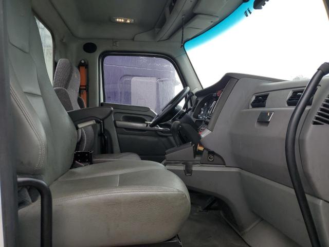 2014 KENWORTH T680 SEMI TRUCK