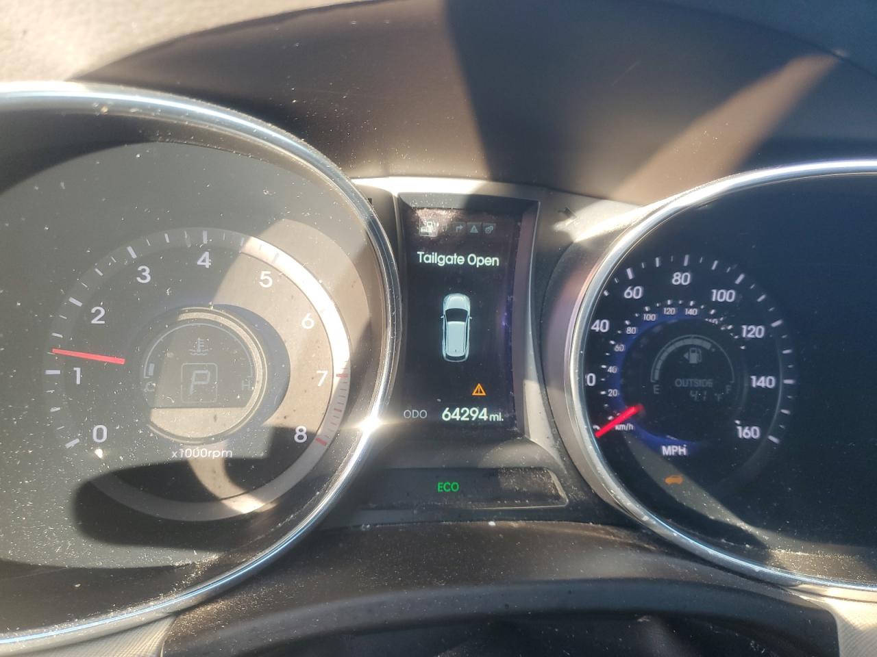 2014 Hyundai Santa Fe - Image 9