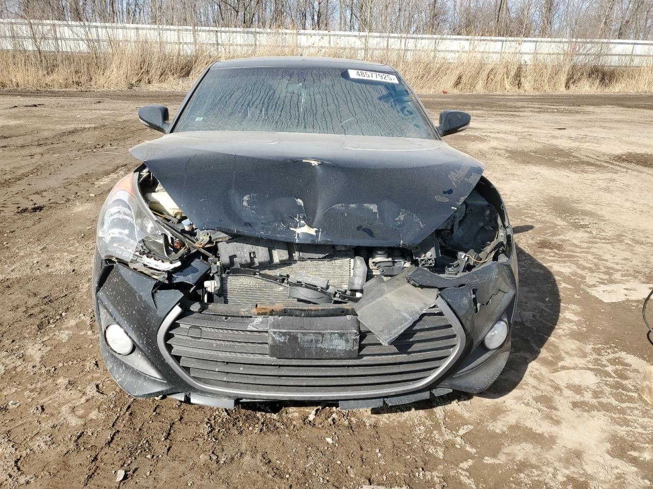2016 Hyundai Veloster - Image 5