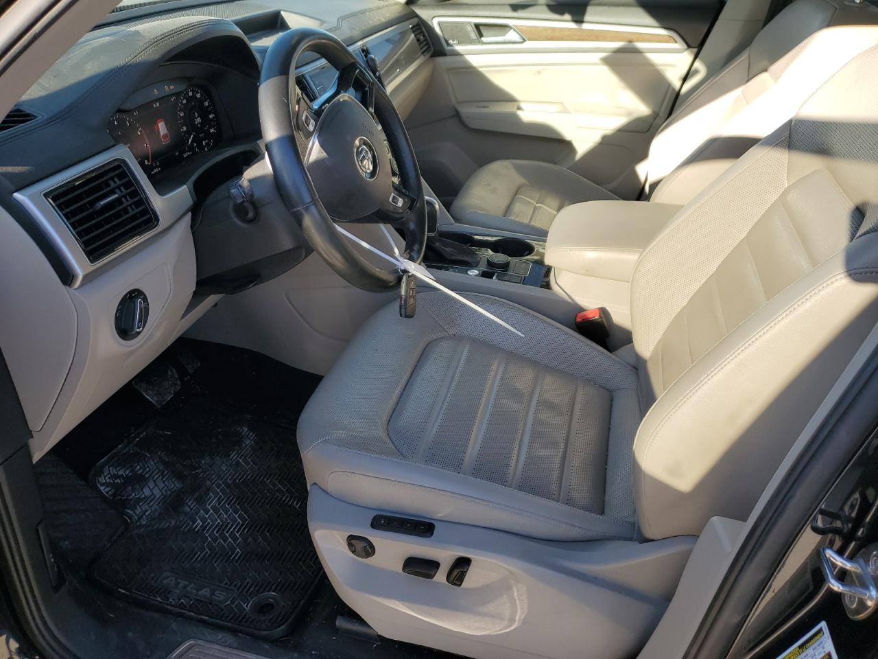 2018 Volkswagen Atlas - Image 7