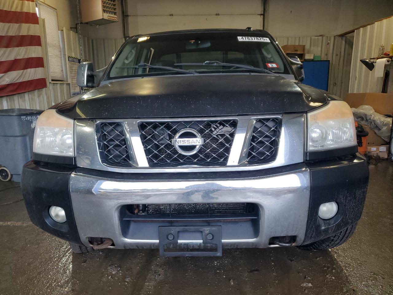 2011 Nissan Titan - Image 5