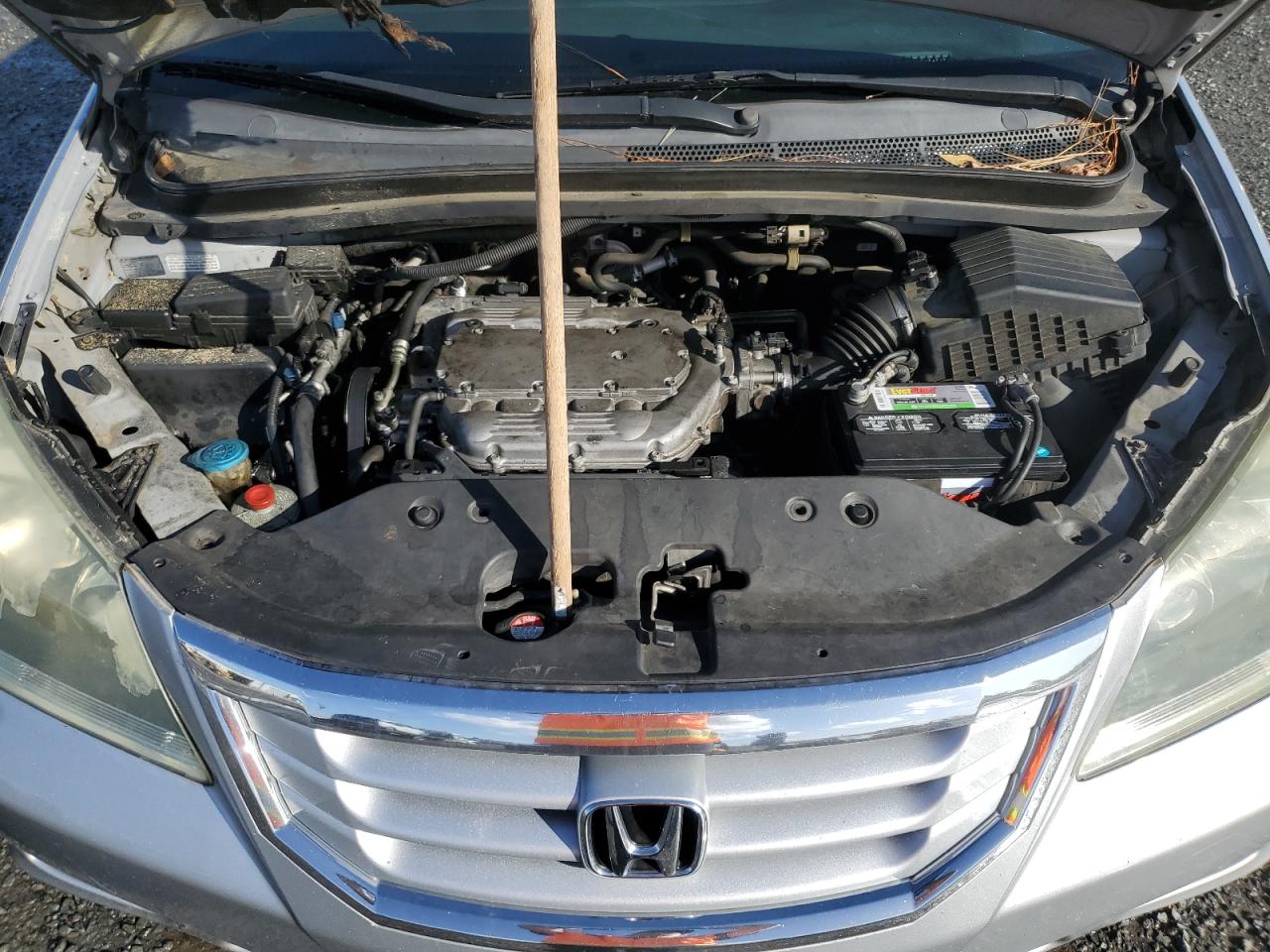 2010 Honda Odyssey - Image 12