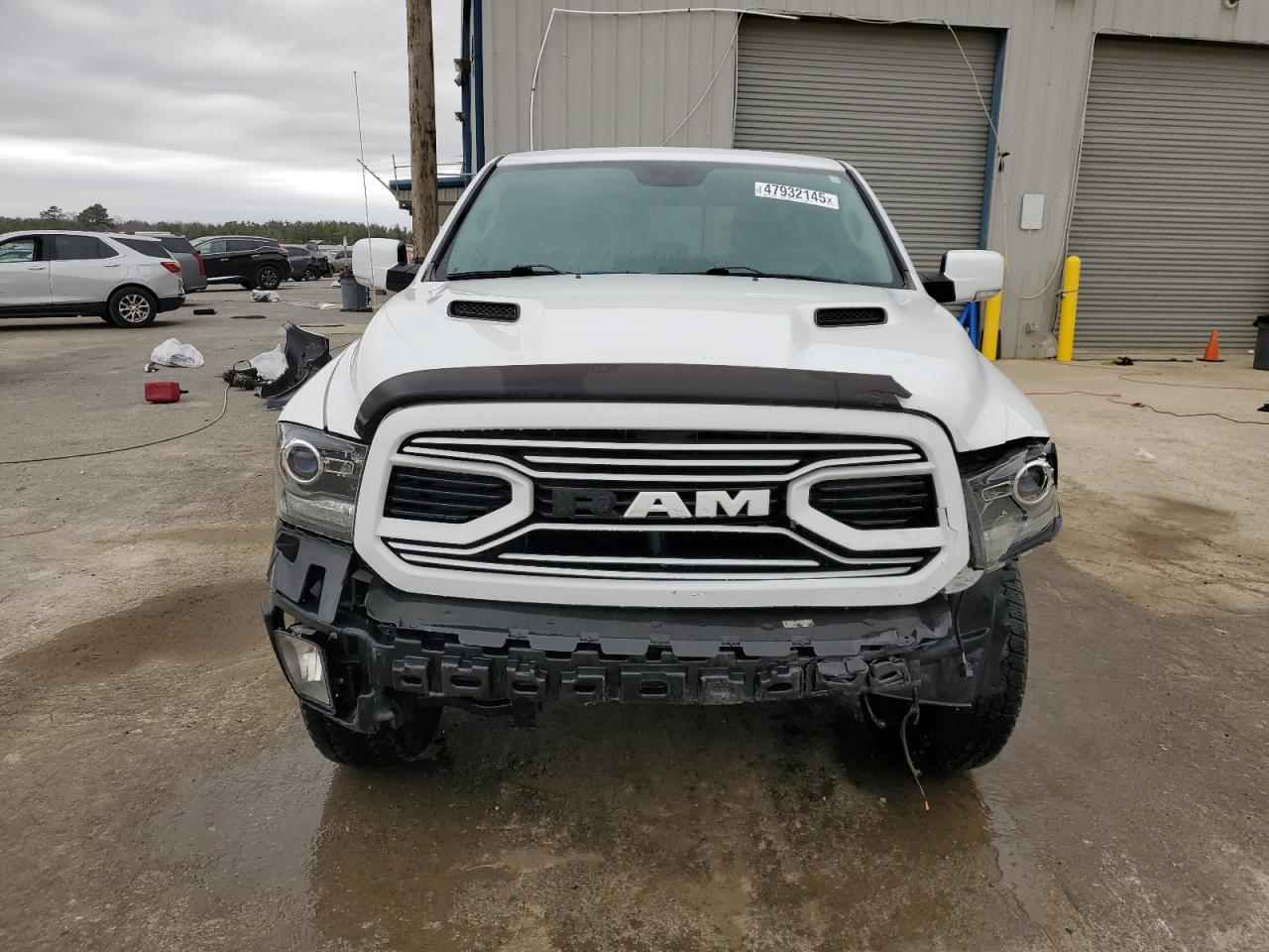2018 RAM 1500 - Image 5