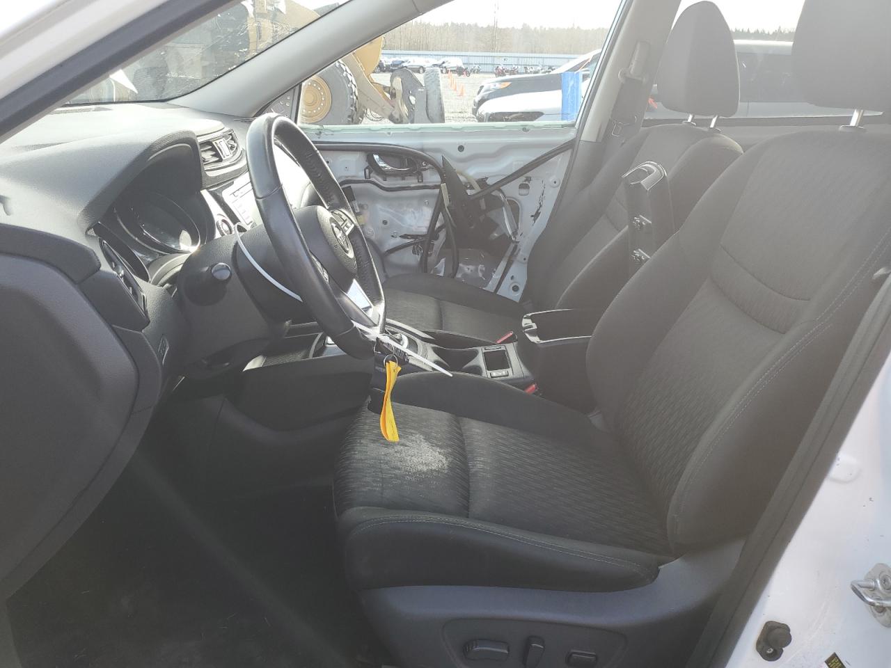 KNMAT2MV9JP554983 NISSAN ROGUE 2018