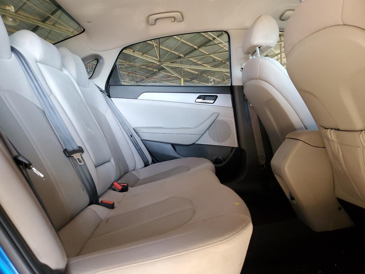 2019 Hyundai Sonata - Image 10