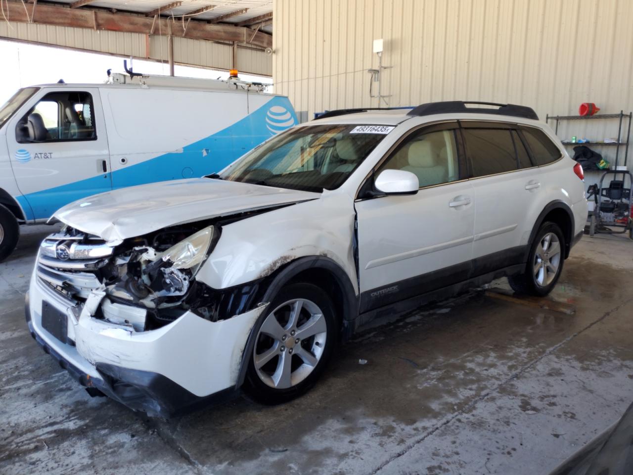 2014 Subaru Outback - Image 1