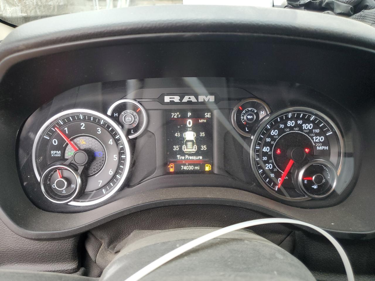 2019 RAM 1500 - Image 9