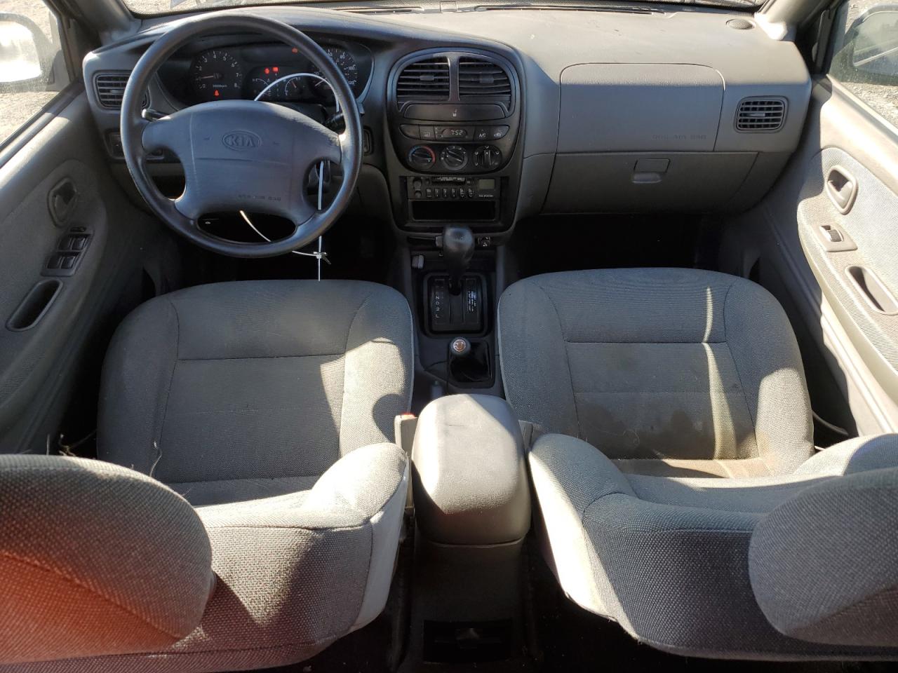 2002 Kia Sportage - Image 8